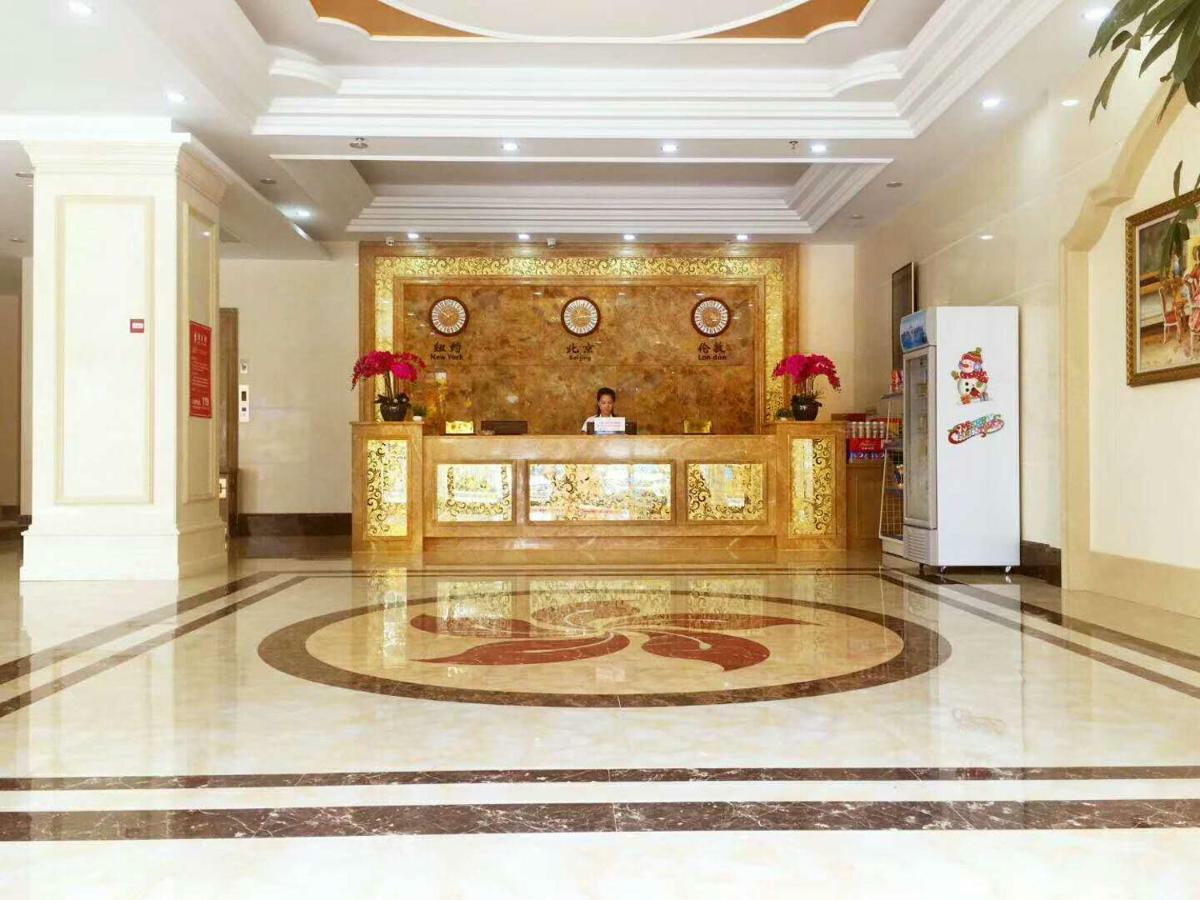 Longhui Business Hotel Huizhou  Exterior foto
